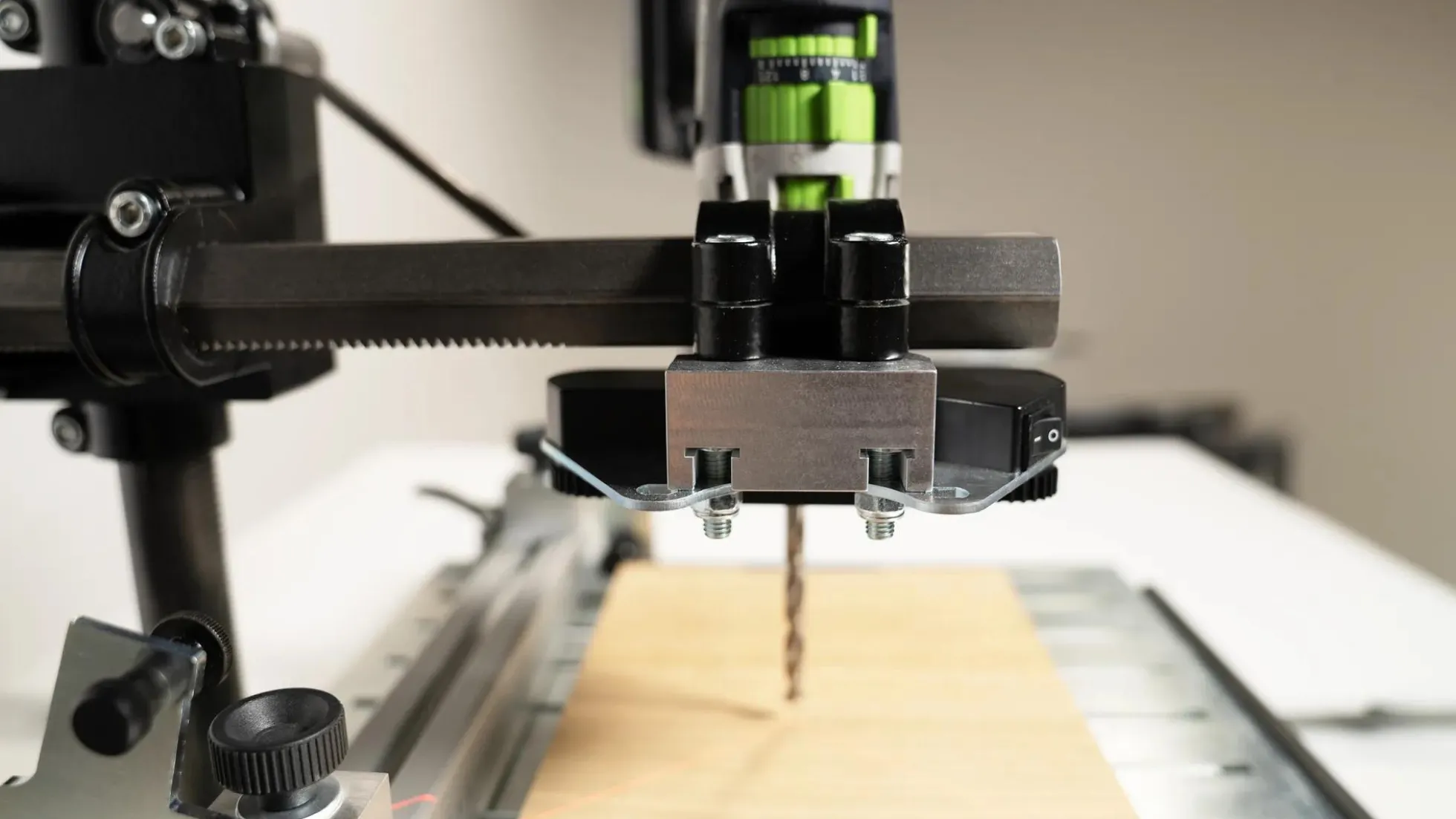 Adapter für Positionslaser an Wabeco