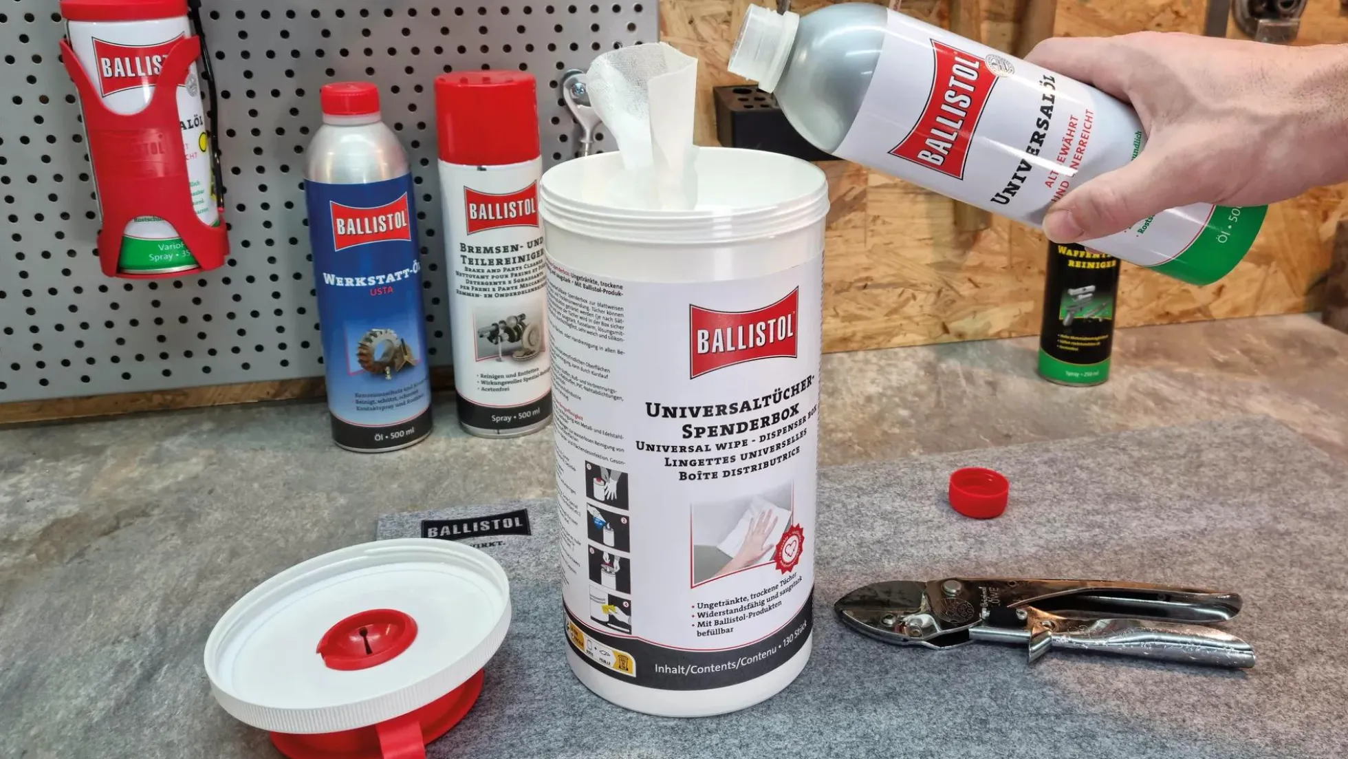 Ballistol Spenderbox mit 130 trockenen Tüchern