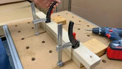 Bessey Set 2x Werkbankzwinge Ø20 mm Lochraster TW-KLI