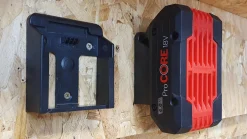 Blaue StealthMounts Akkuhalterungen für Bosch 18V, 6 St.