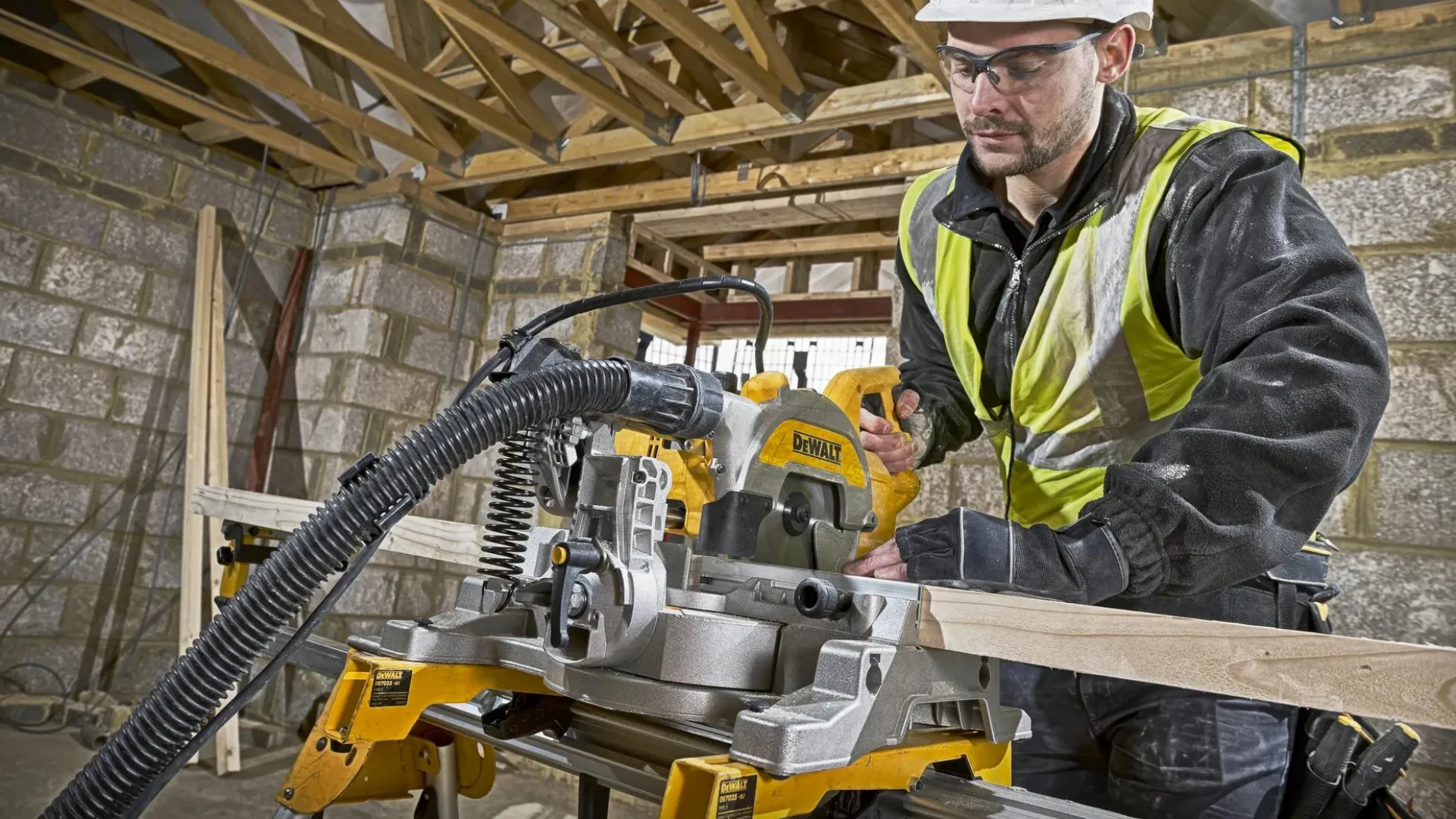 DeWalt Kappsäge DWS777