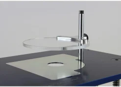 Freifräsanschlag mit Schutzschild