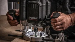 Frästisch CRT-MK3 mit Oberfräse T14EK von Trend