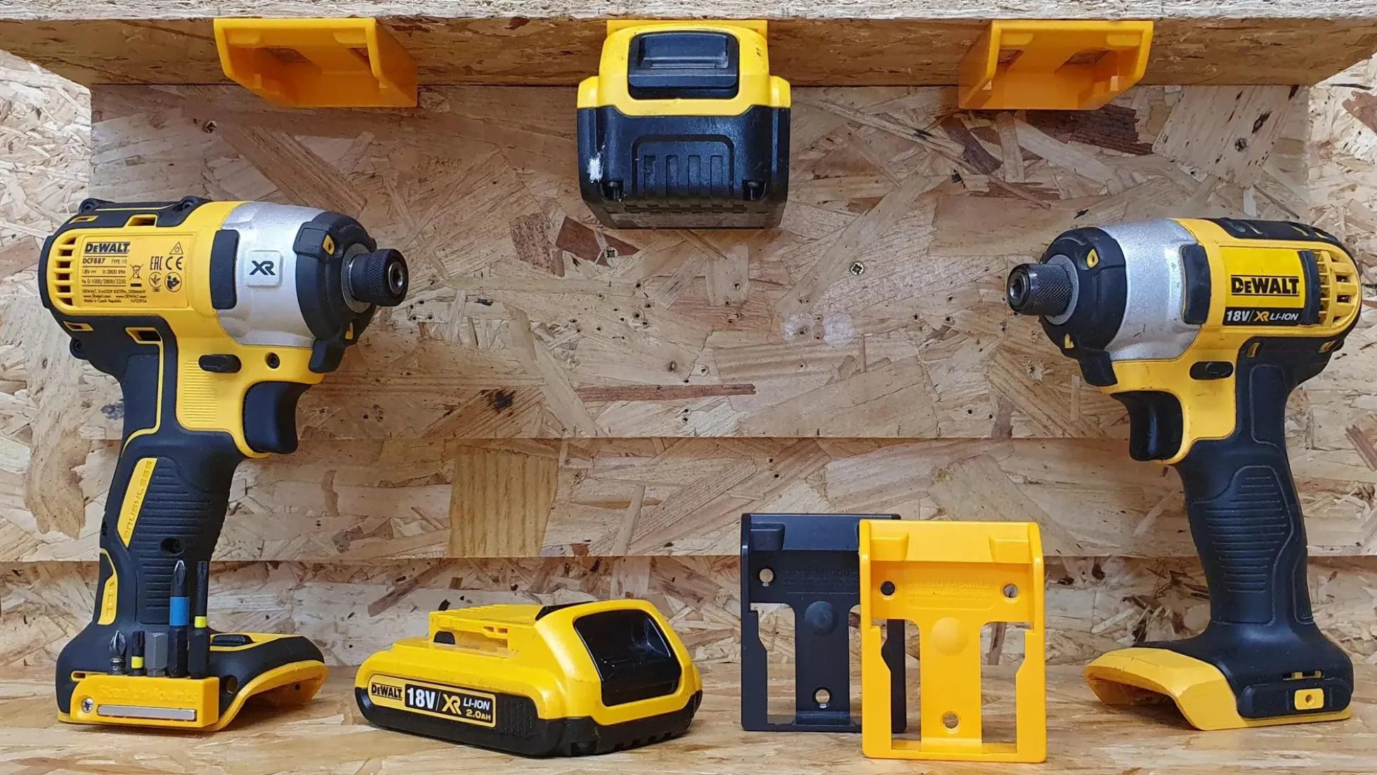 Gelbe StealthMounts Akkuhalterungen für DeWalt XR 20V, 6 St.