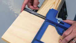 KREG® Kappanschlag und Sägehilfe