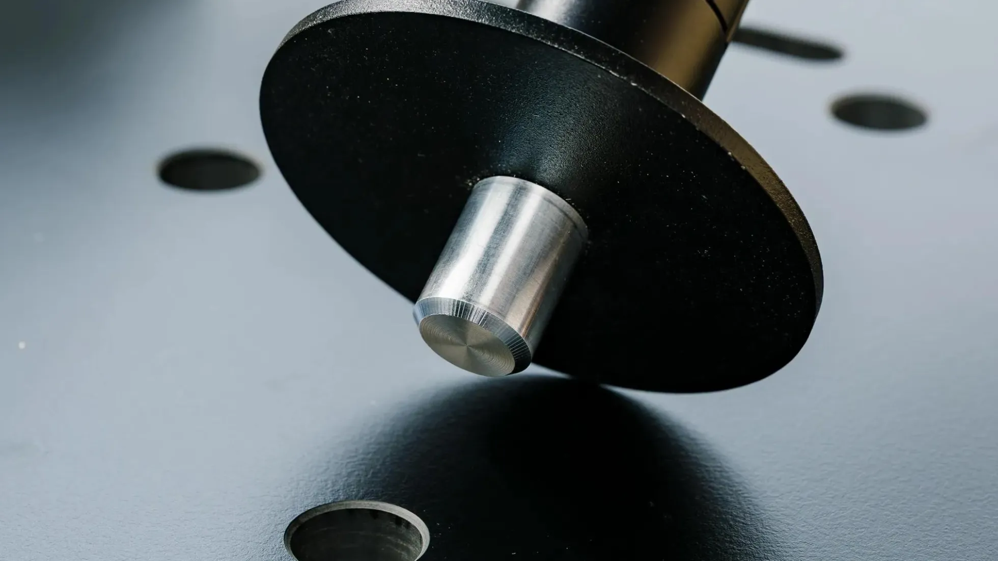 LED Akku-Arbeitsleuchte "Unplugged" inkl. Ø20mm Befestigung für MFT