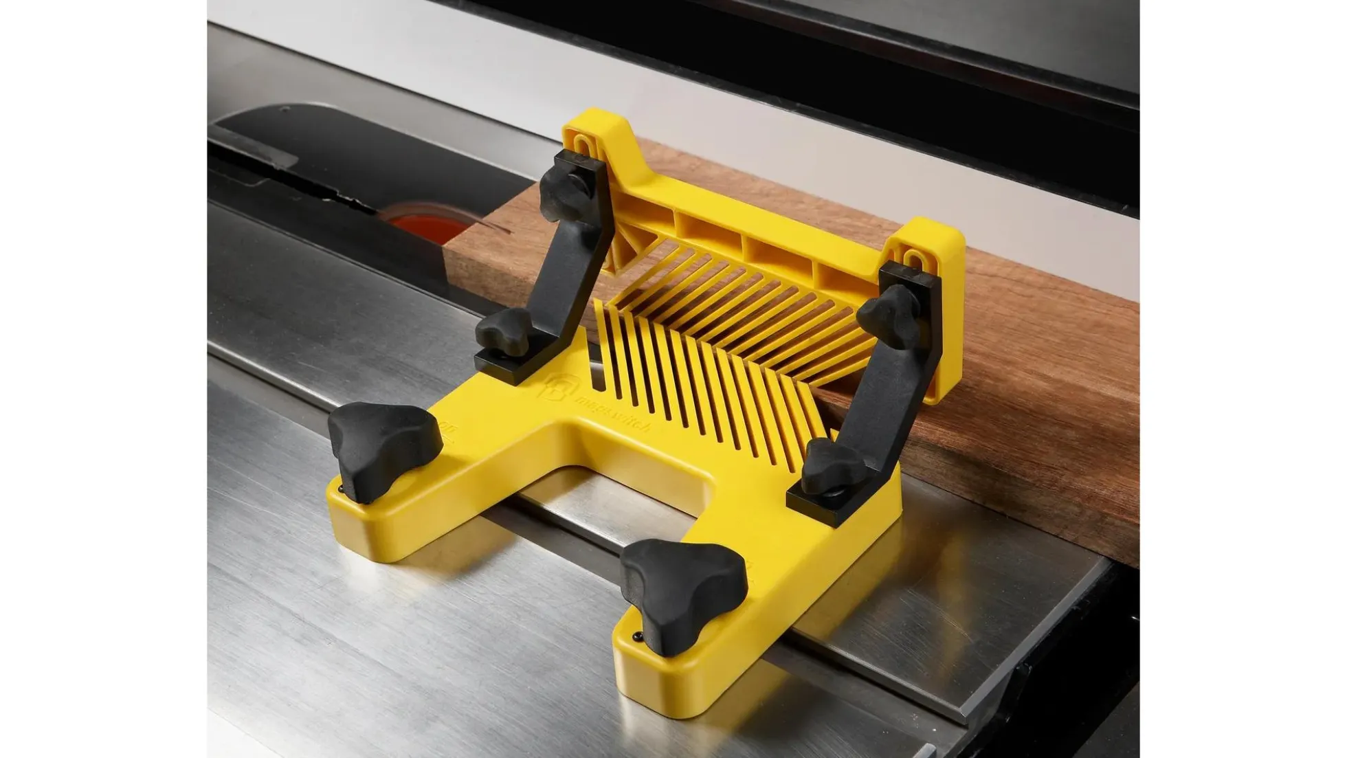 Magswitch Vertical Featherboard