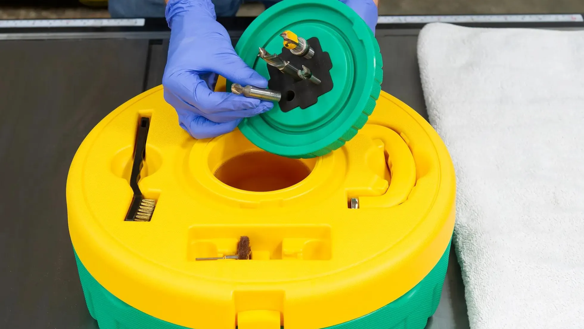 MicroJig Reinigungs-Set für Sägeblätter und Fräser