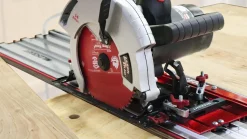 Milescraft TrackSawGuide™ Führungsschiene für Kreissägen