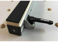 RUWI Klemmwinkel mit Klemmbolzen Ø20 mm und Klemmhebel