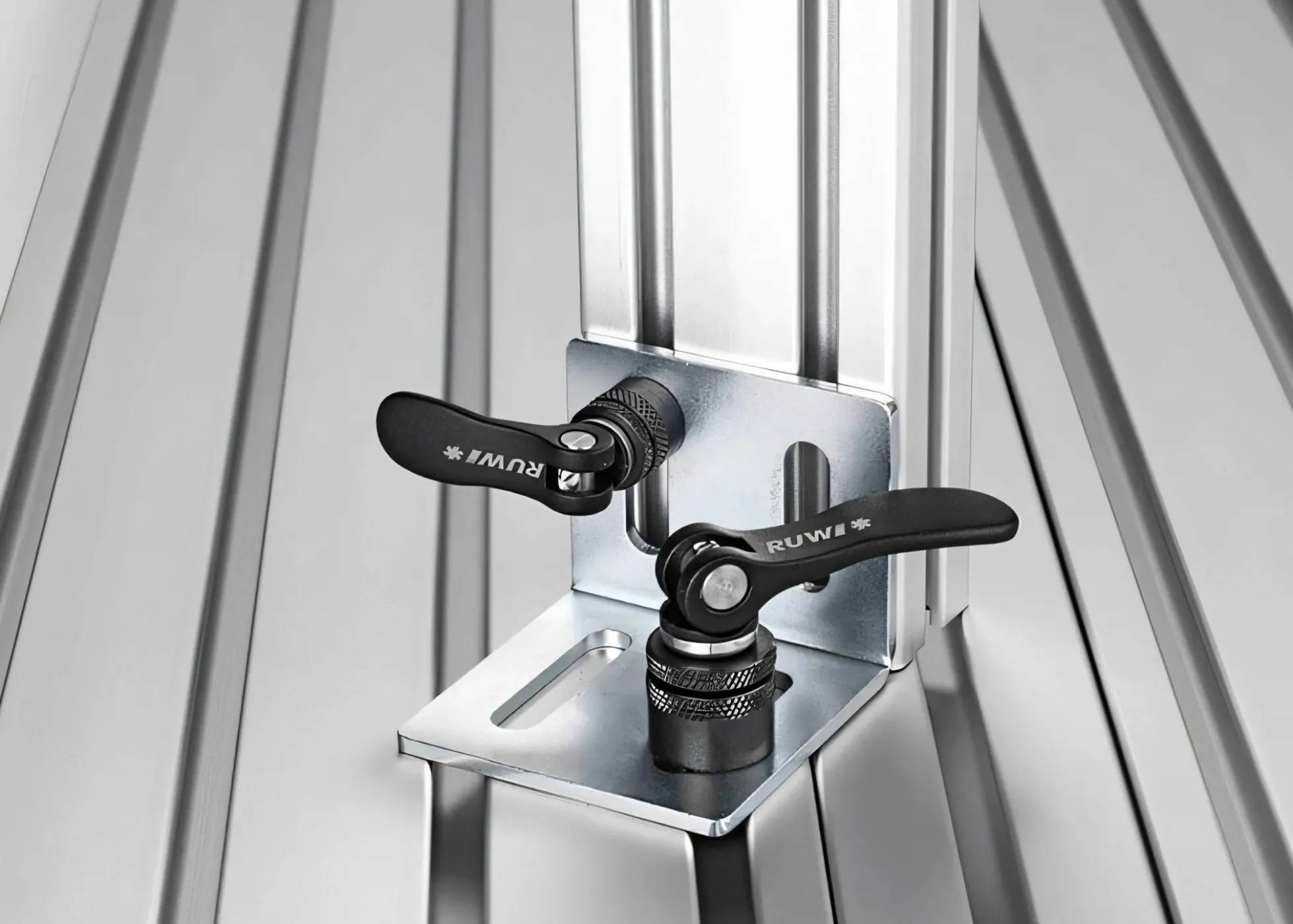 RUWI Schnellspanner Nut 8