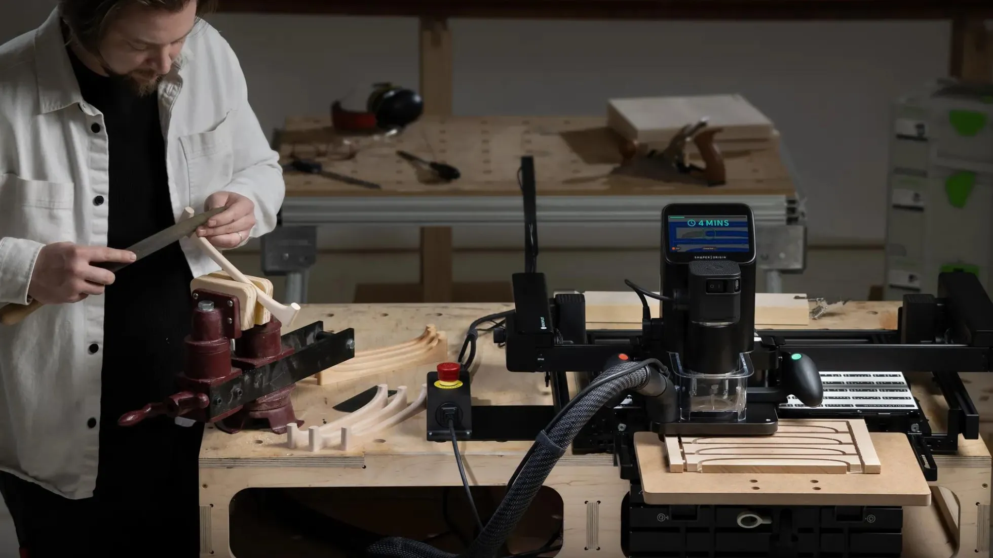 Shaper Origin + Plate + Workstation + Bench Pilot + Shelf Upgrade Kit
