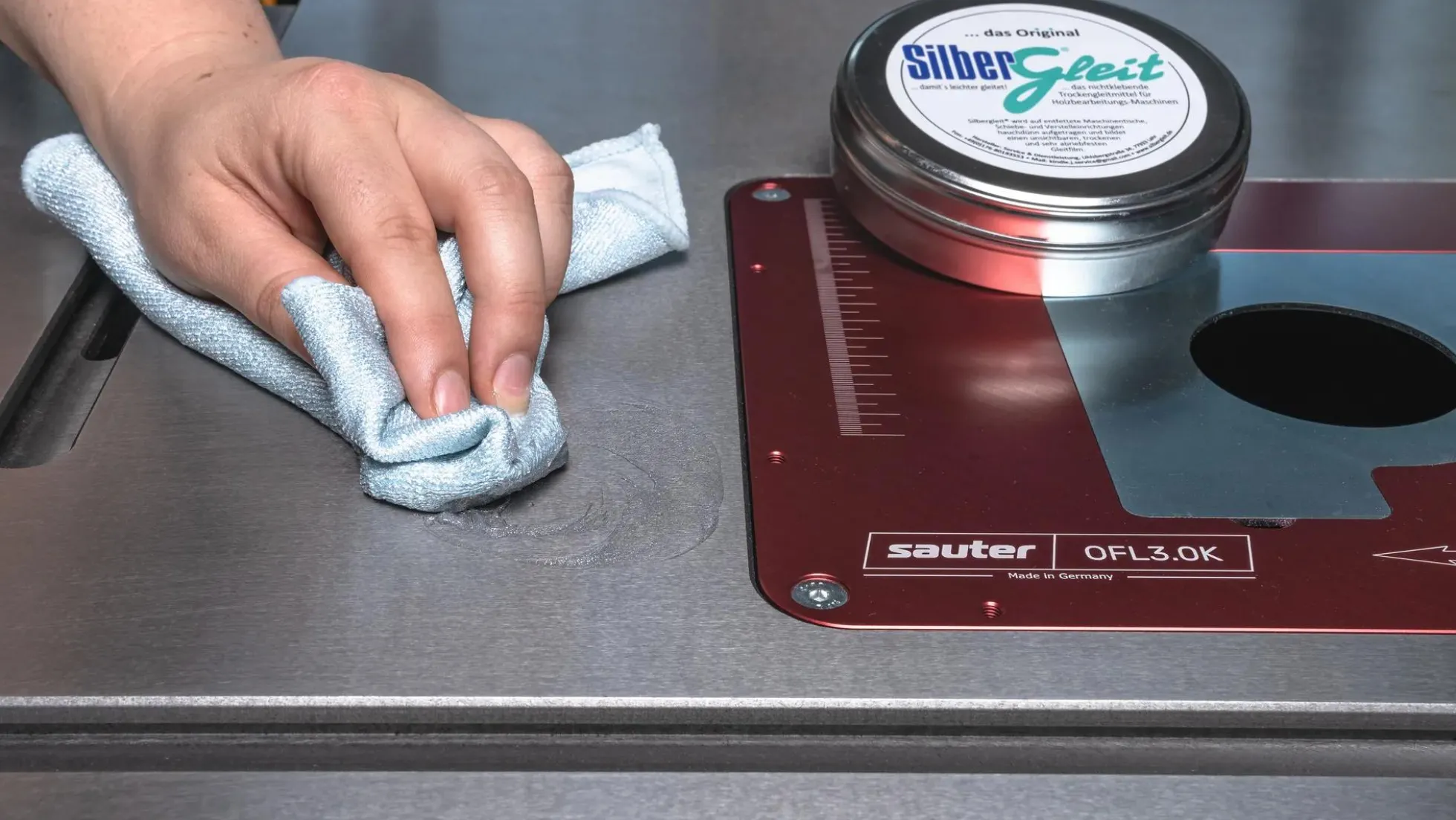 Silbergleit 250 ml in der Kunststoffdose
