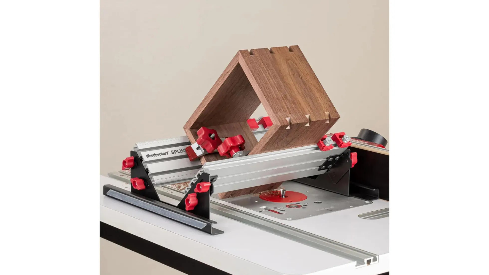 WOODPECKERS Spline Jig