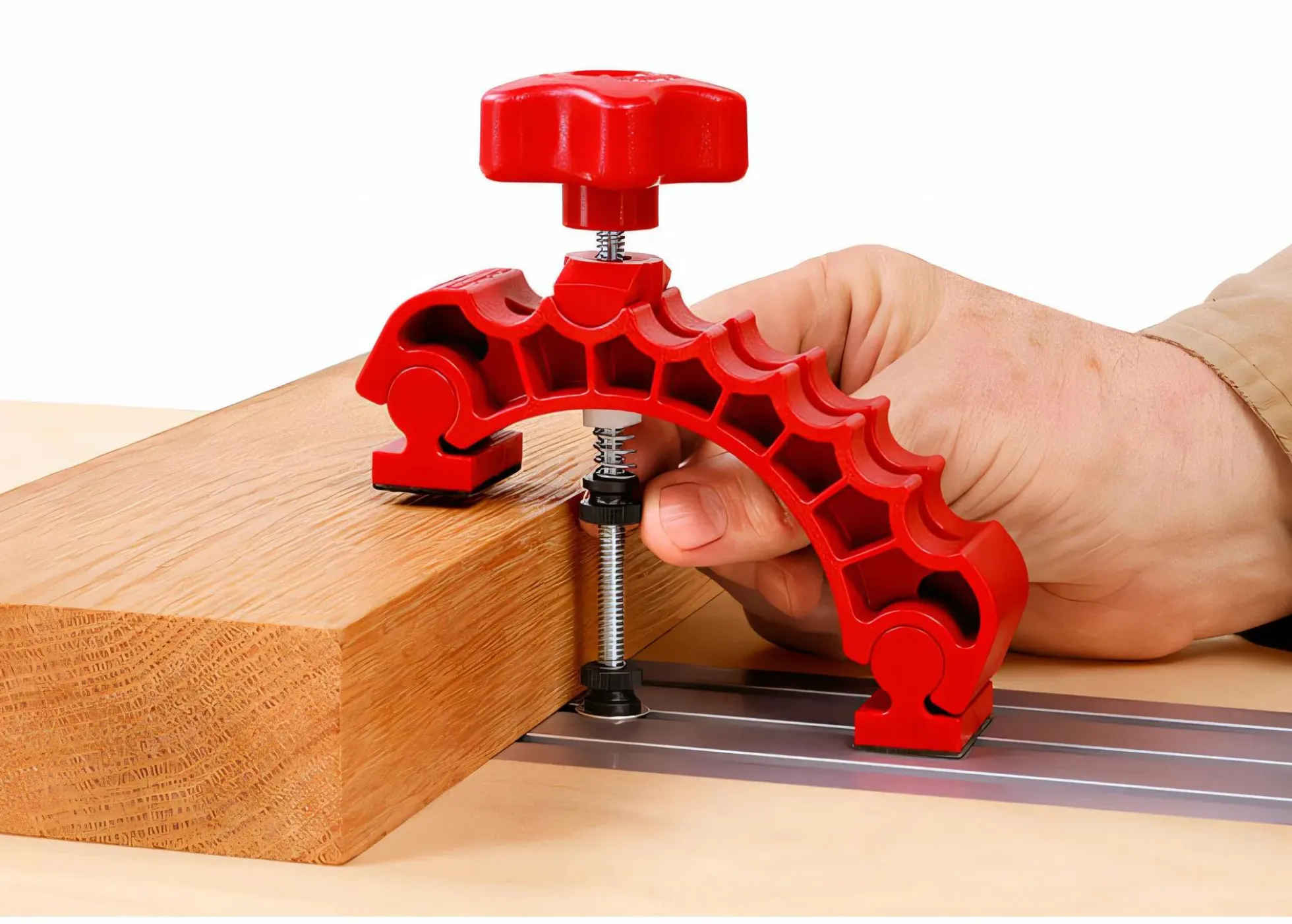Woodpeckers Variabler Niederspanner mit Rastfunktion